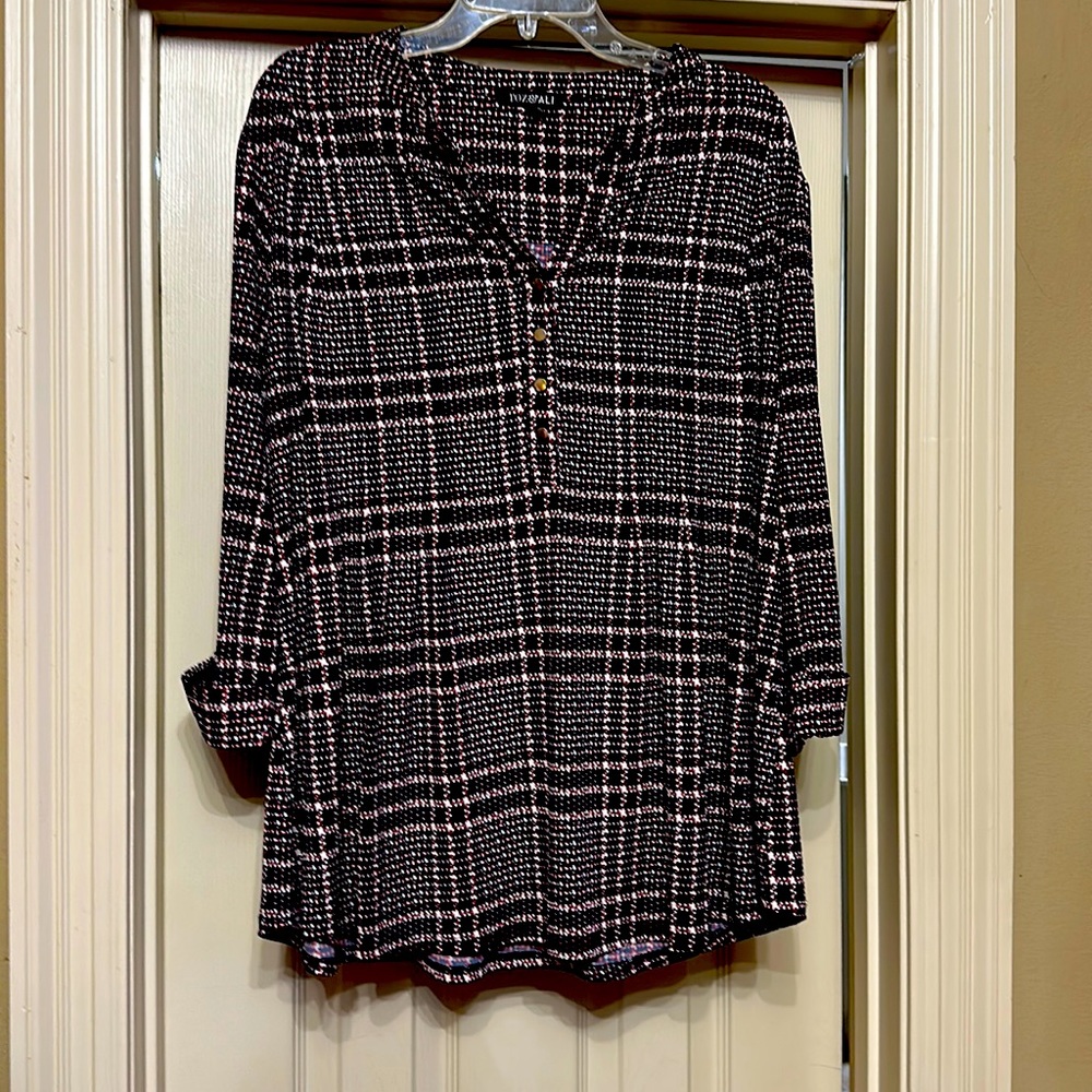 Roz & Ali 3/4” sleeve top